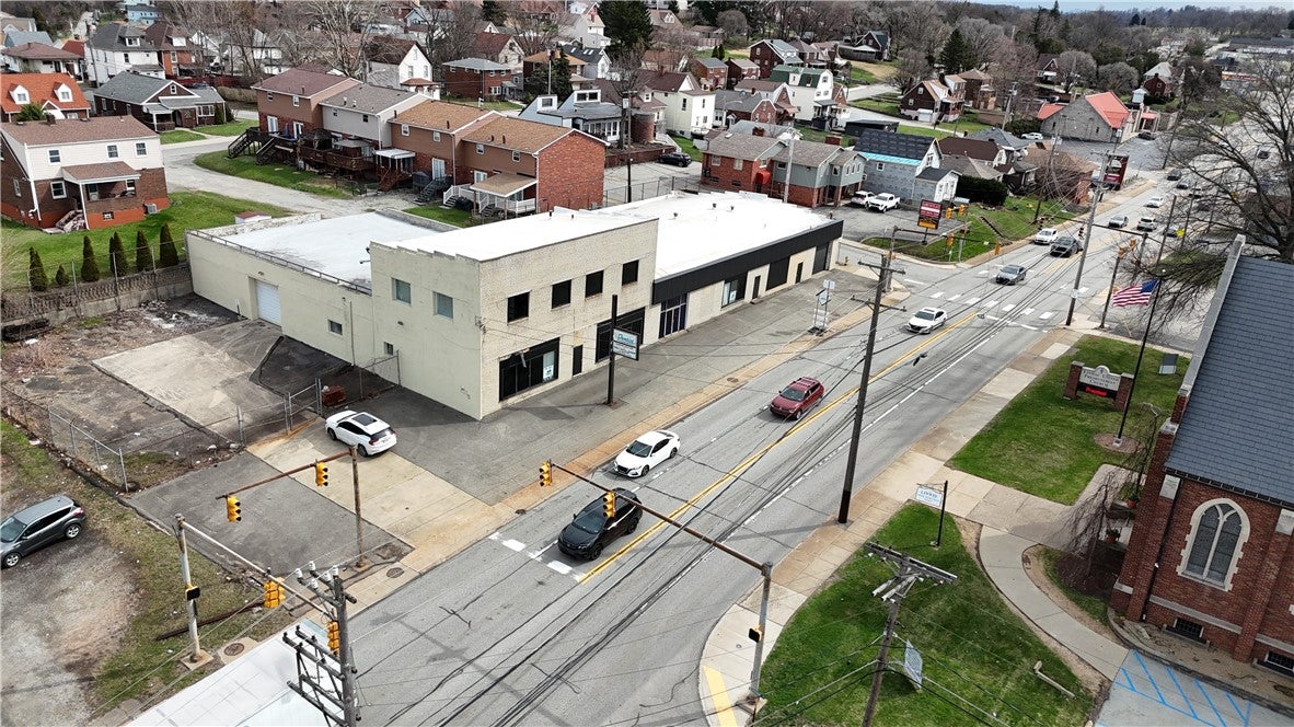 537 Lincoln Hwy