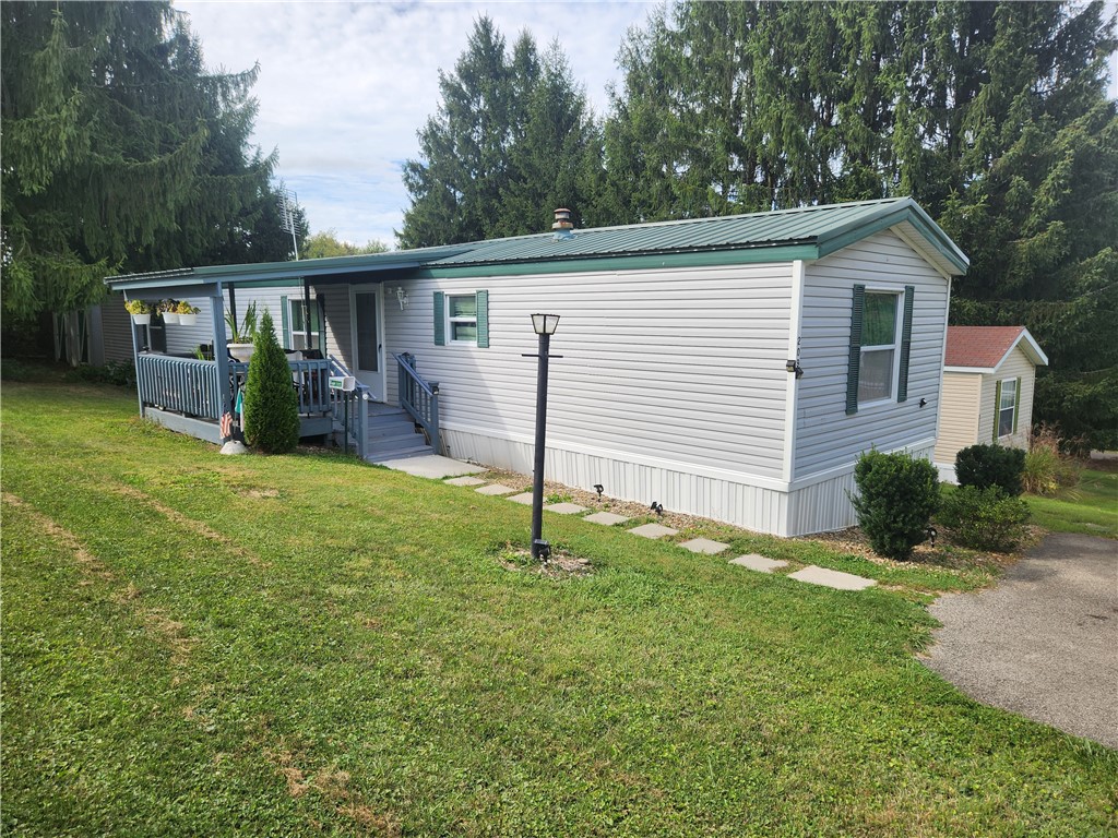209 Baxter Ln Ln, Center Twp - BUT, Pennsylvania image 2