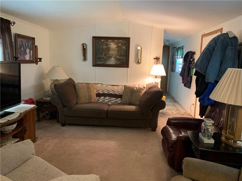 209 Baxter Ln Ln, Center Twp - BUT, Pennsylvania image 8