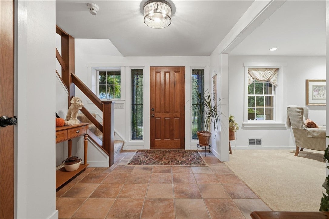118 Nyetimber Pkwy Dr