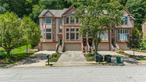 2117 Huntington Ct S Franklin Park PA 15090