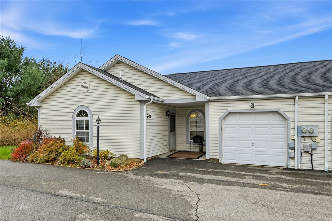 206 Huckleberry Court