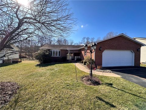 Photo for 256 Elm Dr