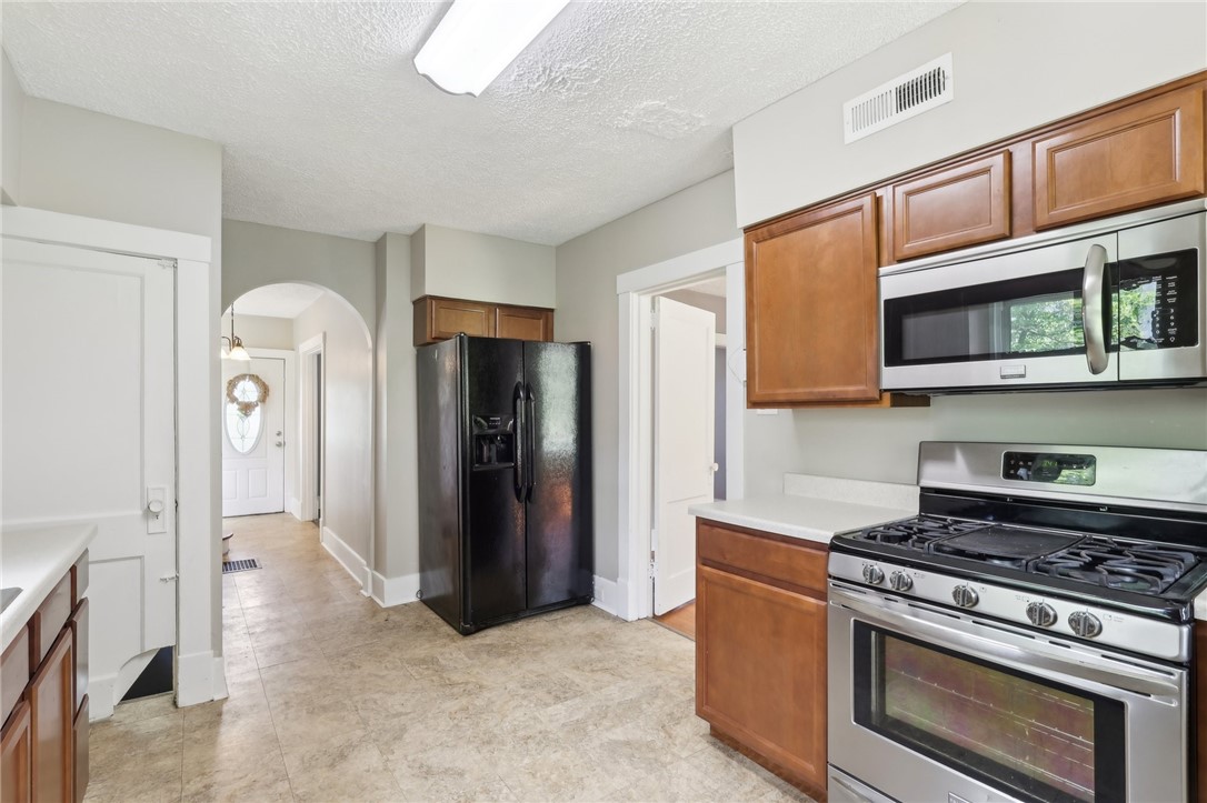 506 7th Ave Ave, Coraopolis, Pennsylvania image 16