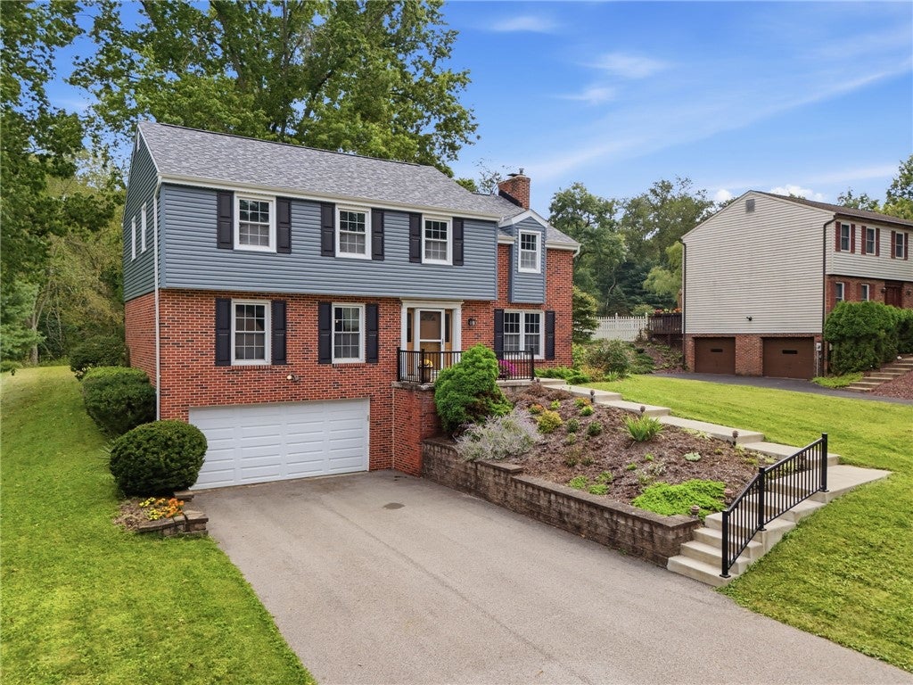 4650 Hidden Pond Dr