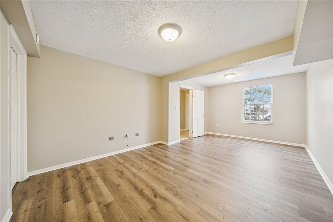 Oakland, Pennsylvania 15213, United States, 3 Bedrooms Bedrooms, ,2 BathroomsBathrooms,Residential,Active,252815