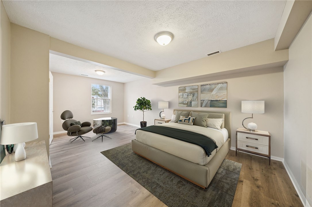 Oakland, Pennsylvania 15213, United States, 3 Bedrooms Bedrooms, ,2 BathroomsBathrooms,Residential,Active,252815