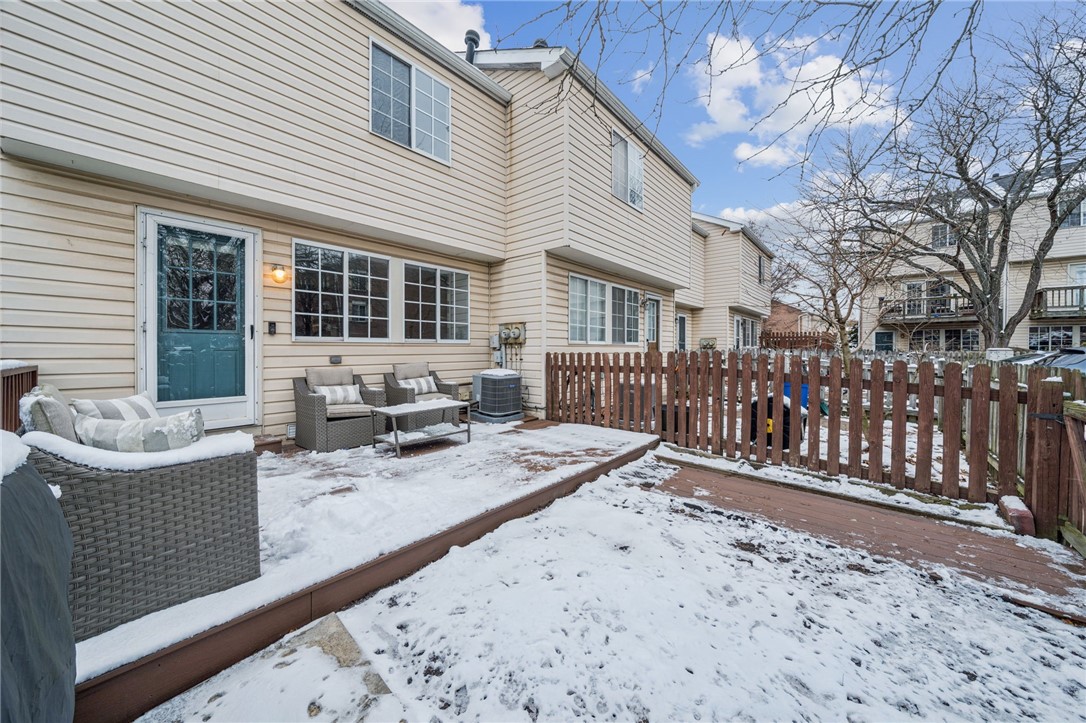 Oakland, Pennsylvania 15213, United States, 3 Bedrooms Bedrooms, ,2 BathroomsBathrooms,Residential,Active,252815