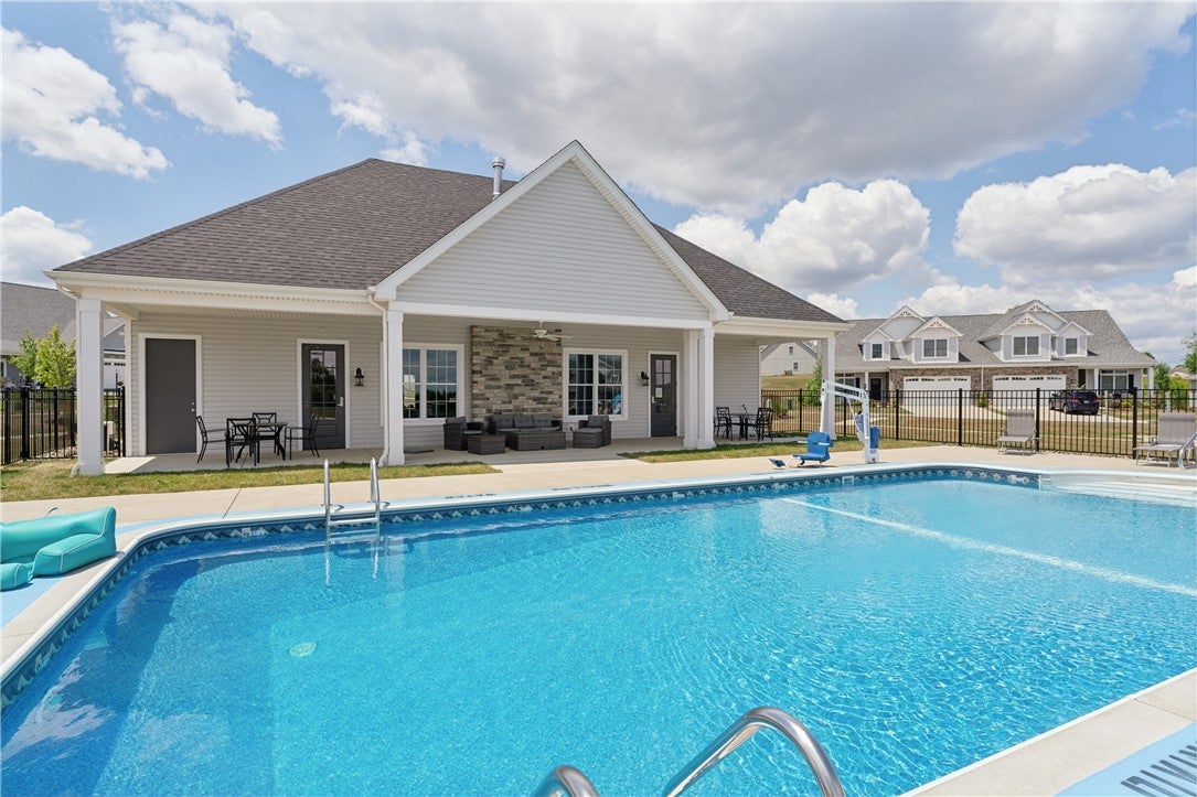 211 Muirfield Court
