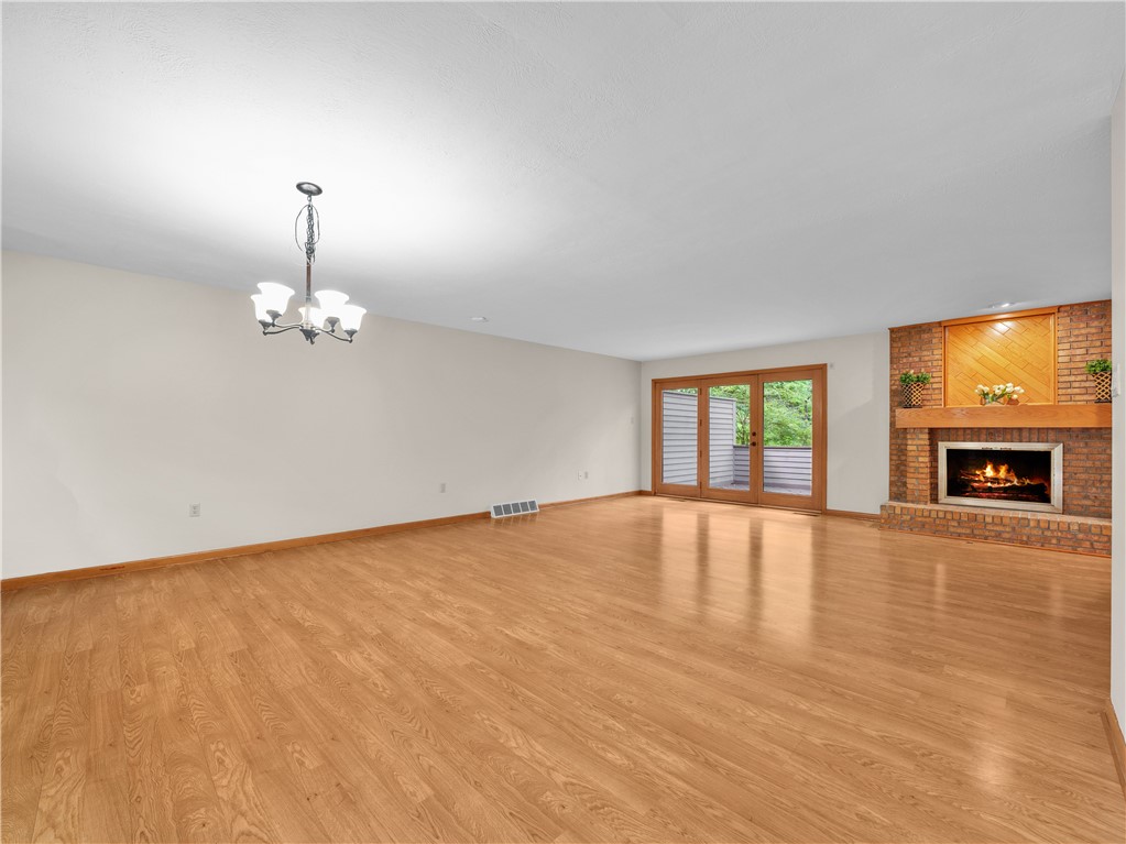 1420 Towne Square Dr