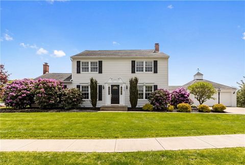 Photo of 3700 Sandy Hill Rd, Gibsonia, PA 15044 (MLS # 1752802)