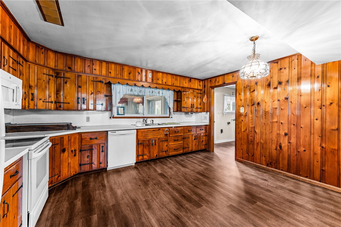 46 Easton Rd Rd, Hermitage, Pennsylvania image 8