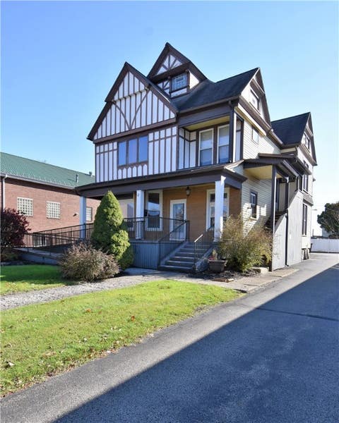 Photo for 281 MAIN