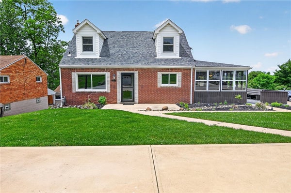 3360 MCROBERTS RD, PITTSBURGH, PA 15234 - Image 92f3d9f8d8eafca875b68dbce6e4d4a3/1391378762
