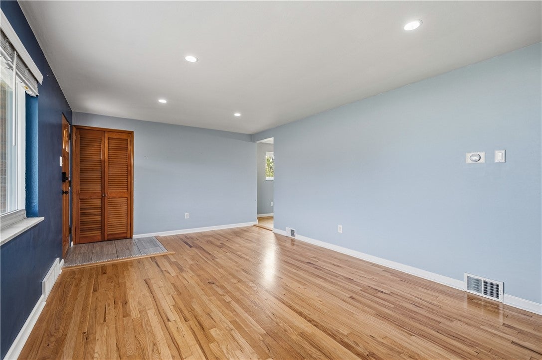 310 Millport Road
