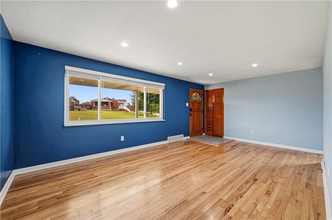 310 Millport Road