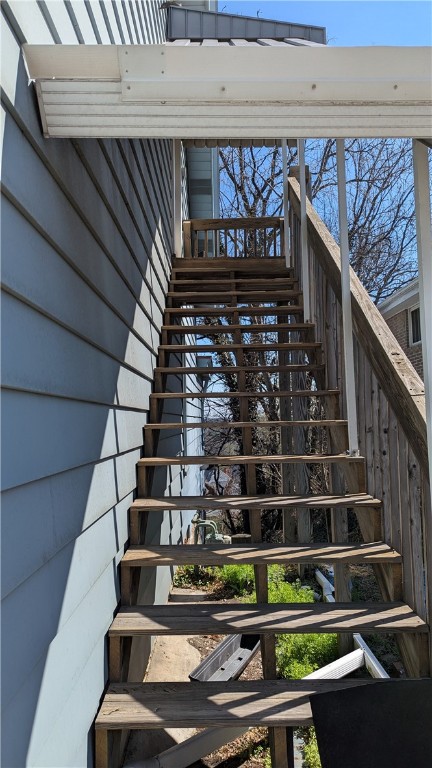 Carrick, Pennsylvania 15210, United States, 3 Bedrooms Bedrooms, ,2 BathroomsBathrooms,Residential,Pending,113330