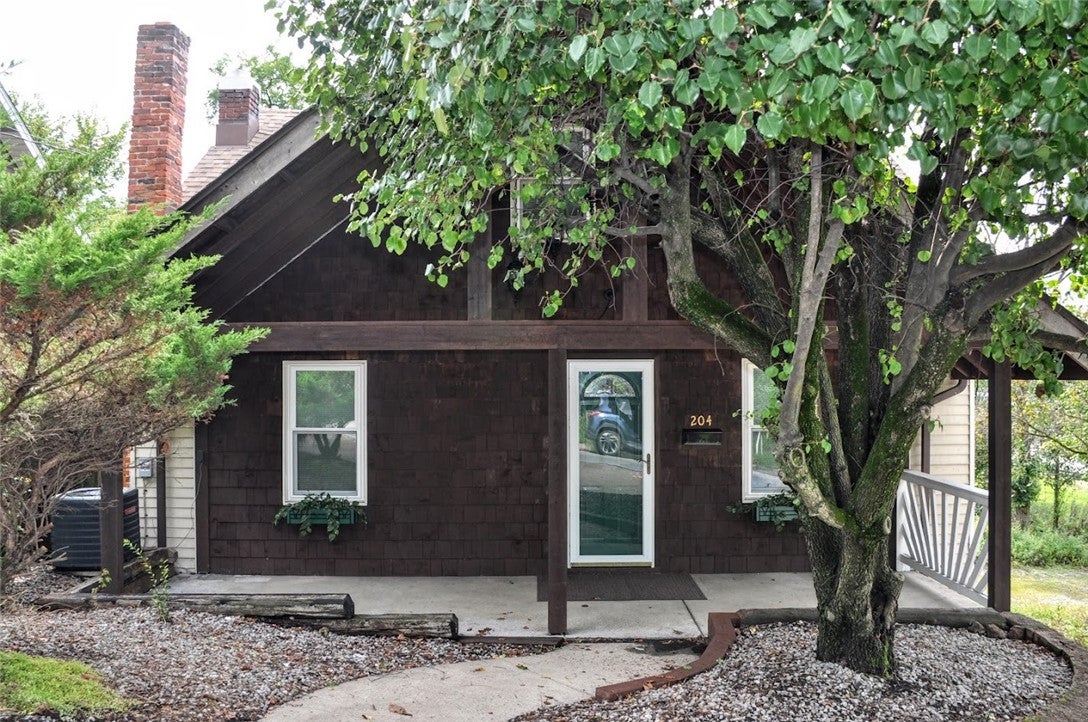 204 Weavertown Rd