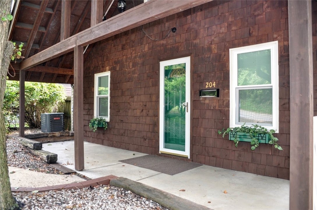 204 Weavertown Rd