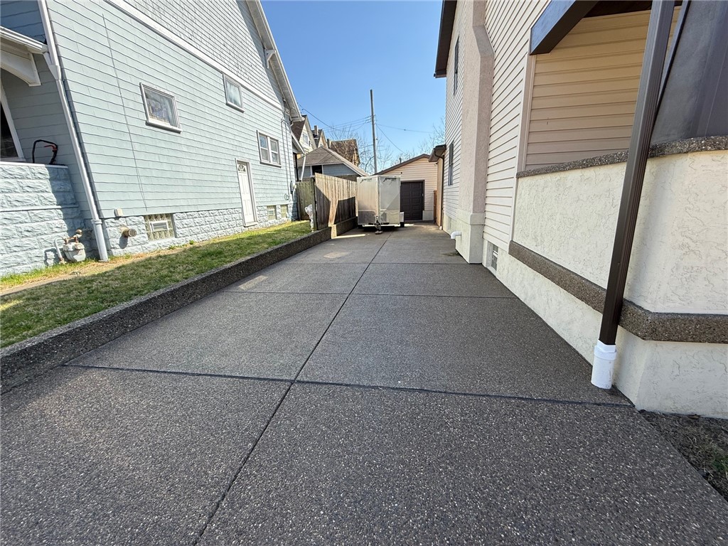 1106 Maple Ave Ave, Turtle Creek, Pennsylvania image 6