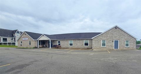 Photo of 1126 Ross Ave, Ford City, PA 16226 (MLS # 1759816)