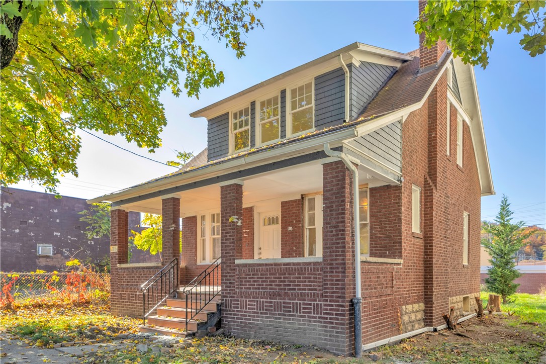563 Coleman Ave
