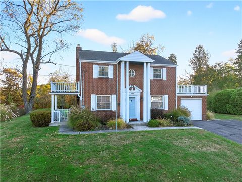 Photo of 2164 Constitution Blvd, Mckeesport, PA 15135 (MLS # 1729315)