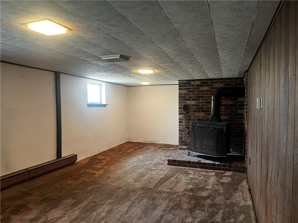 Youngwood, Pennsylvania 15697, United States, 3 Bedrooms Bedrooms, ,2 BathroomsBathrooms,Residential,Active,161557