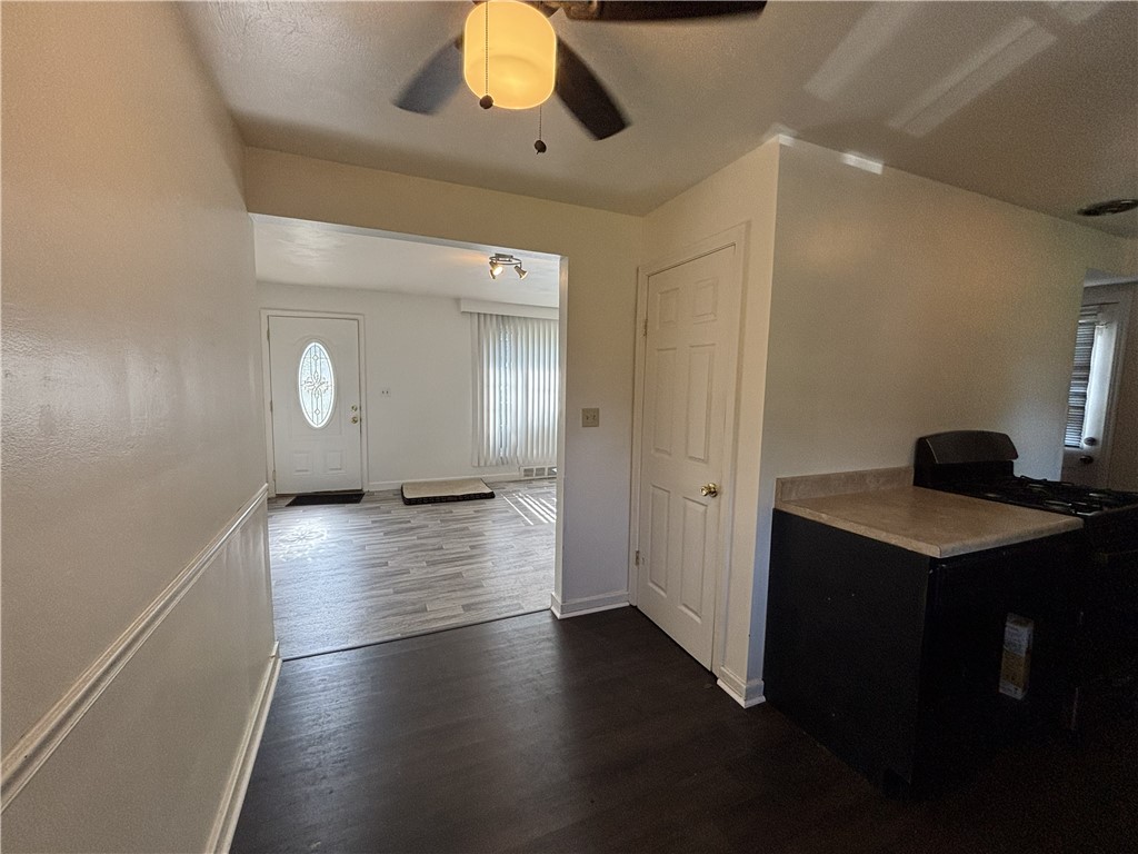 Monroeville, Pennsylvania 15146, United States, 3 Bedrooms Bedrooms, ,2 BathroomsBathrooms,Residential,Active,228871