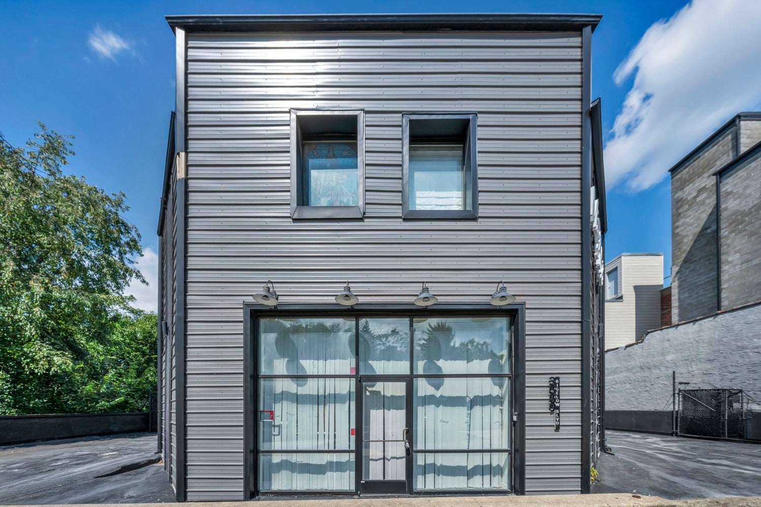 3559 Bigelow Boulevard