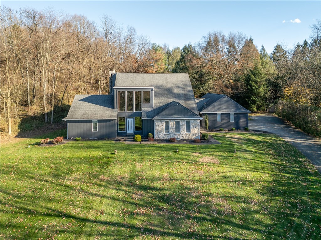 550 Locust Valley Rd