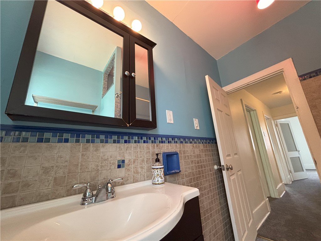 Squirrel Hill, Pennsylvania 15217, United States, 3 Bedrooms Bedrooms, ,1 BathroomBathrooms,Residential,Active,202992