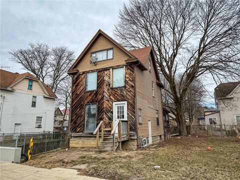 Photo of 548 W Brady St, Butler, PA 16001 (MLS # 1741784)