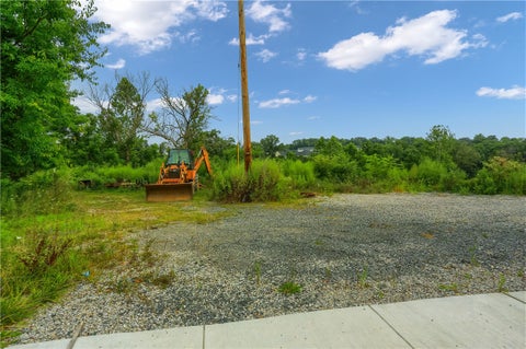 Vacant Land For Sale - LOT 1 Beaver Grade Road<br/> Robinson Twp, PA 15136