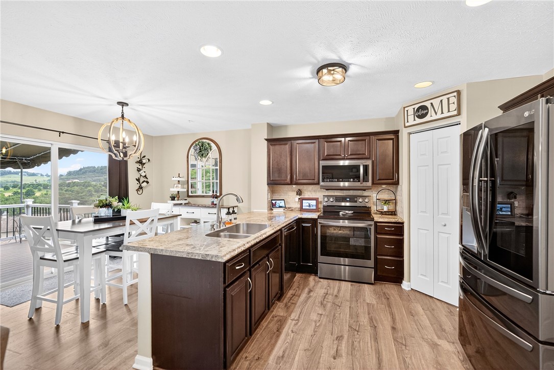 South Strabane, Pennsylvania 15301, United States, 3 Bedrooms Bedrooms, ,3 BathroomsBathrooms,Residential,Active,168561