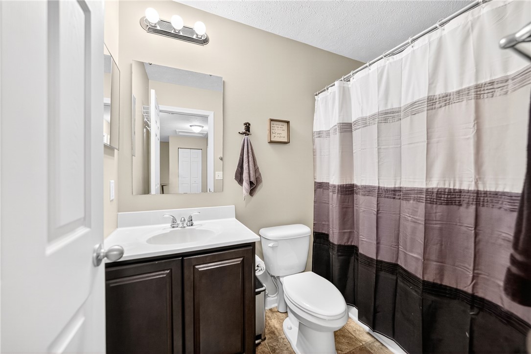 South Strabane, Pennsylvania 15301, United States, 3 Bedrooms Bedrooms, ,3 BathroomsBathrooms,Residential,Active,168561