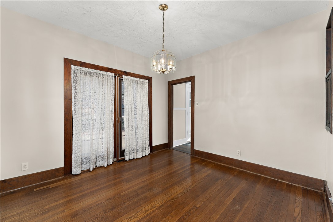 Edgeworth, Pennsylvania 15143, United States, 3 Bedrooms Bedrooms, ,2 BathroomsBathrooms,Residential,Contingent,253800