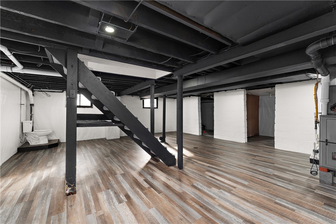 Edgeworth, Pennsylvania 15143, United States, 3 Bedrooms Bedrooms, ,2 BathroomsBathrooms,Residential,Contingent,253800