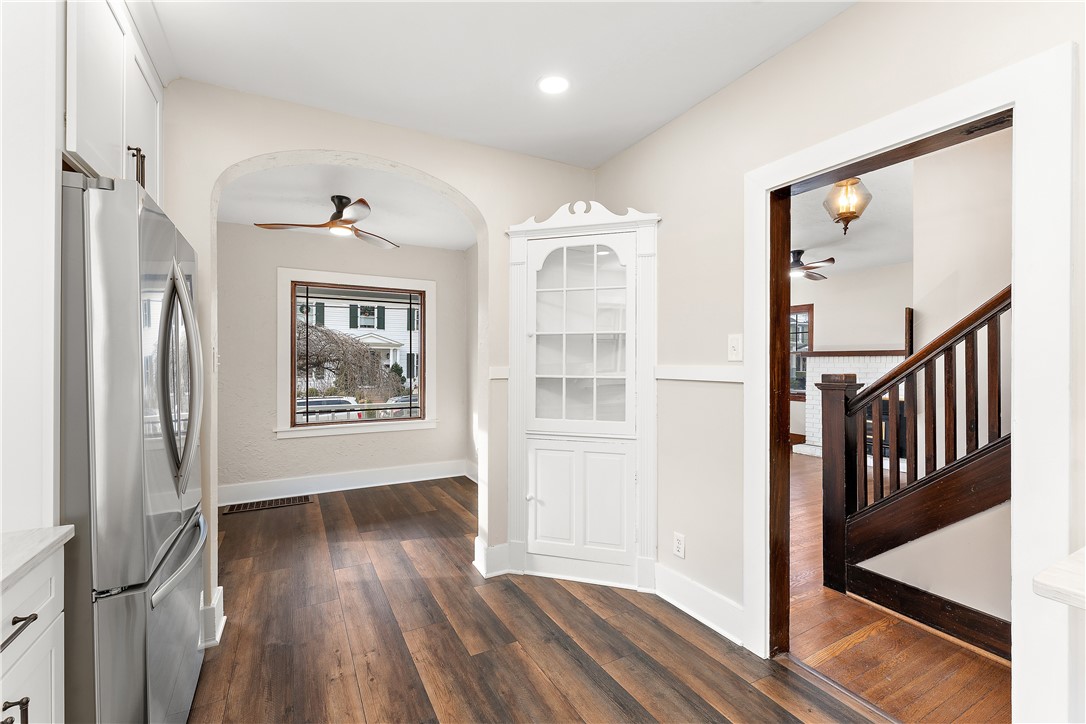 Edgeworth, Pennsylvania 15143, United States, 3 Bedrooms Bedrooms, ,2 BathroomsBathrooms,Residential,Contingent,253800