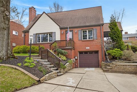 Photo of 832 Ella St, Pittsburgh, PA 15243 (MLS # 1746261)
