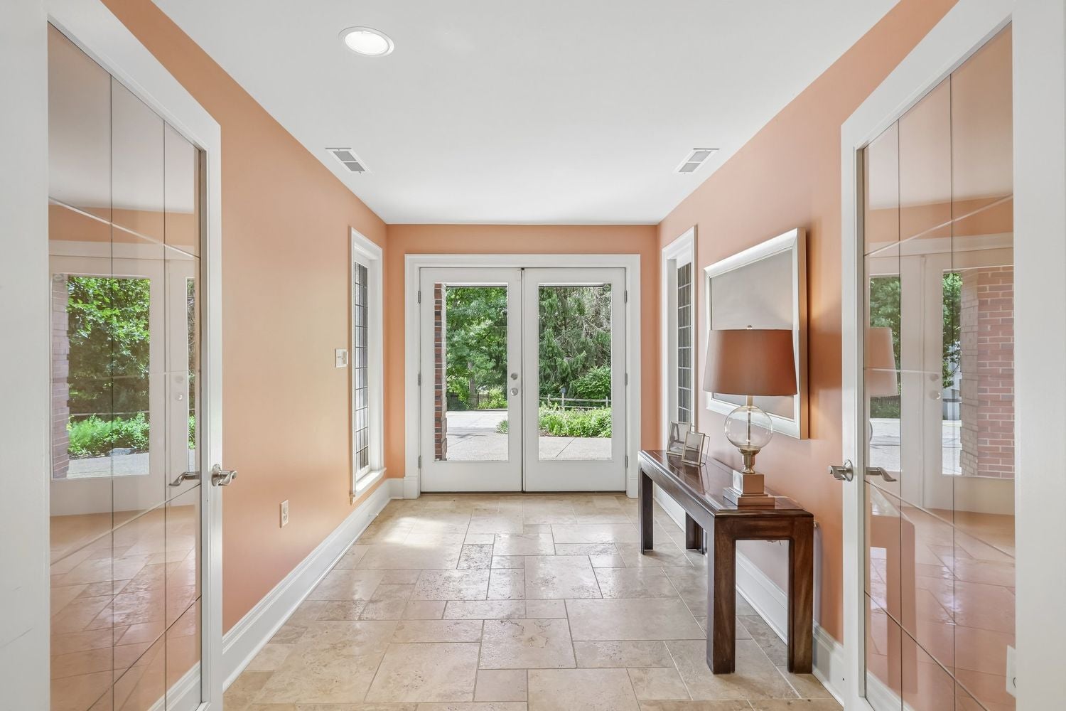 218 Grandview Drive N.