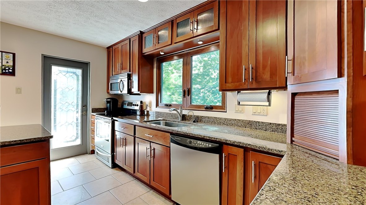 Ben Avon Heights, Pennsylvania 15202, United States, 3 Bedrooms Bedrooms, ,3 BathroomsBathrooms,Residential,Active,174279