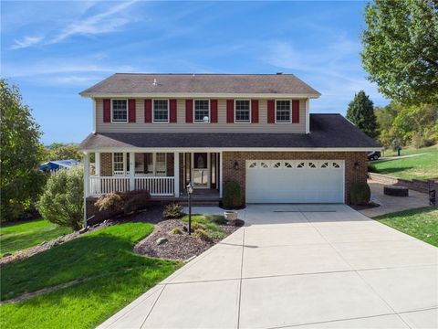 Photo of 32 Dunham Dr, Greensburg, PA 15601 (MLS # 1725298)