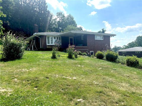 Photo for 245 Mountain View Rd