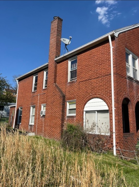 701-703 Waddell Ave
