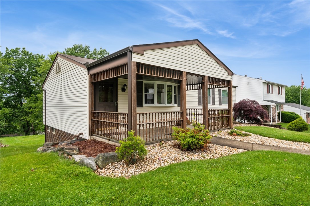 2154 Lancelot Dr