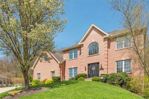 138 Oakview Dr Cranberry Twp PA 16066