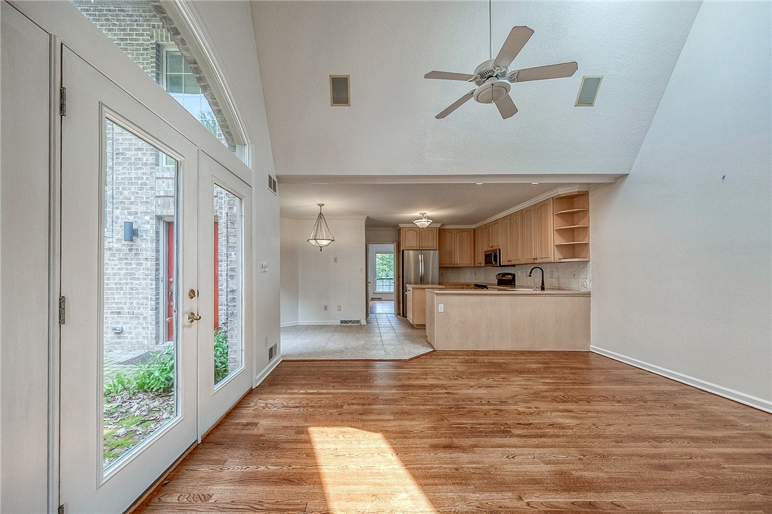 O'Hara, Pennsylvania 15238, United States, 4 Bedrooms Bedrooms, ,4 BathroomsBathrooms,Residential,Active,138227