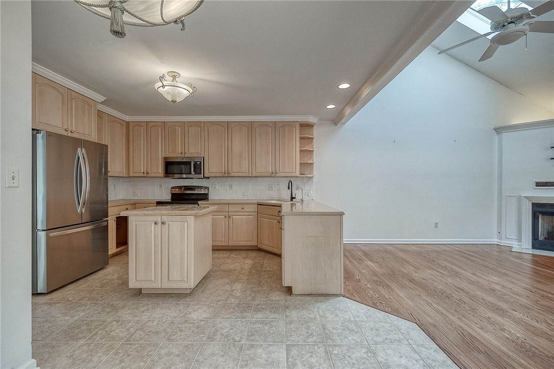 O'Hara, Pennsylvania 15238, United States, 4 Bedrooms Bedrooms, ,4 BathroomsBathrooms,Residential,Active,138227