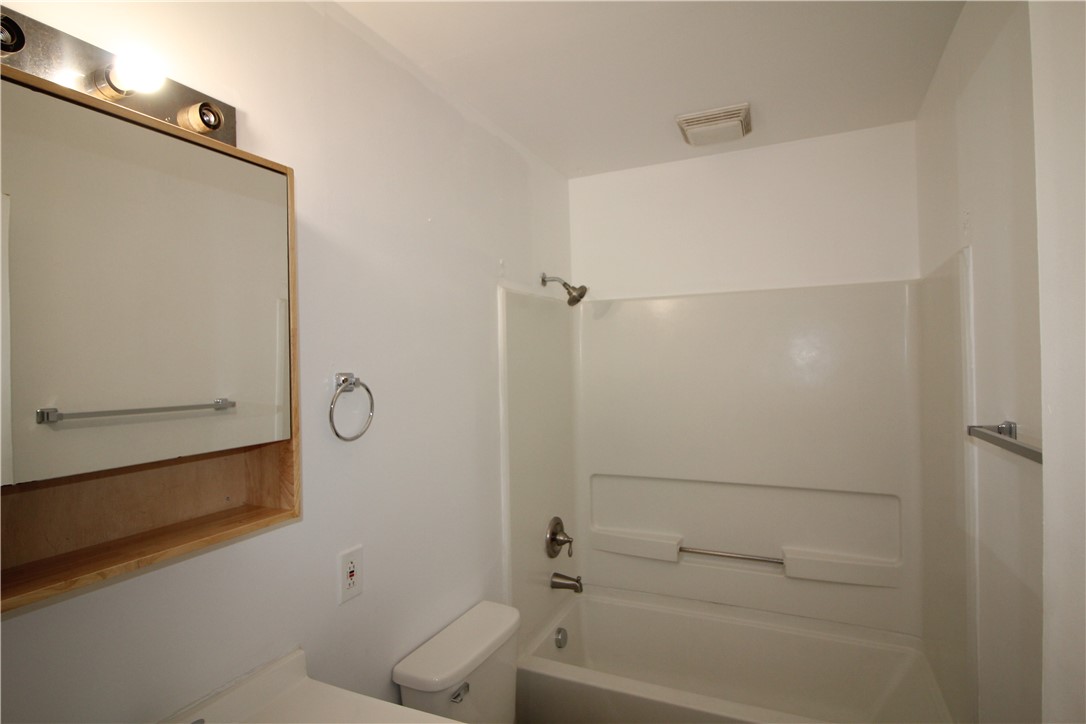 McKeesport, Pennsylvania 15132, United States, 2 Bedrooms Bedrooms, ,1 BathroomBathrooms,Residential,Active,133942